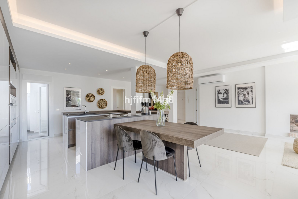 Appartement te koop in Nueva Andalucía | 3 slaapkamers H5330041