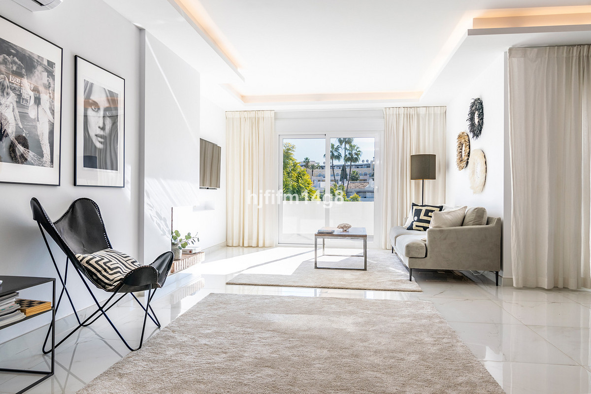 Appartement te koop in Nueva Andalucía | 3 slaapkamers H5330041