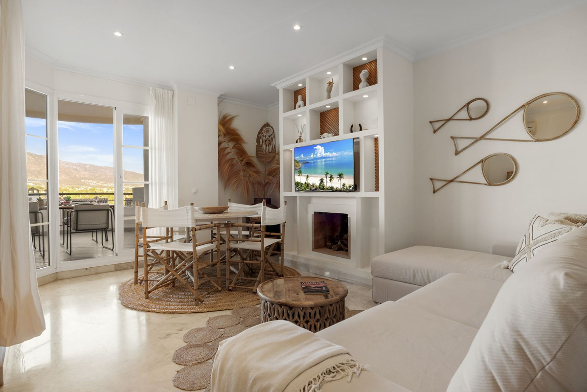 Appartement te koop in Nueva Andalucía | 2 slaapkamers H5330431