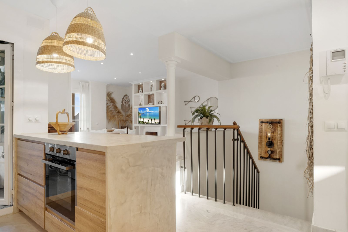 Appartement te koop in Nueva Andalucía | 2 slaapkamers H5330431