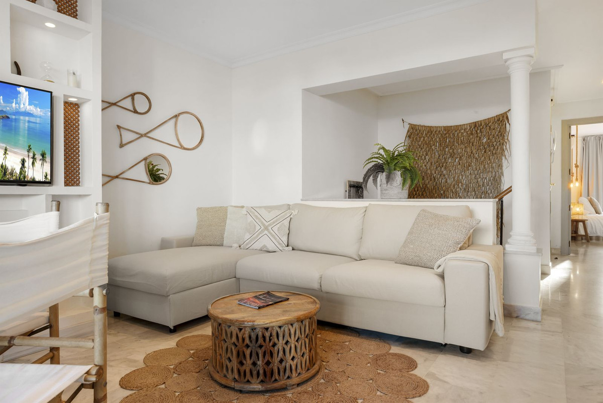 Appartement te koop in Nueva Andalucía | 2 slaapkamers H5330431