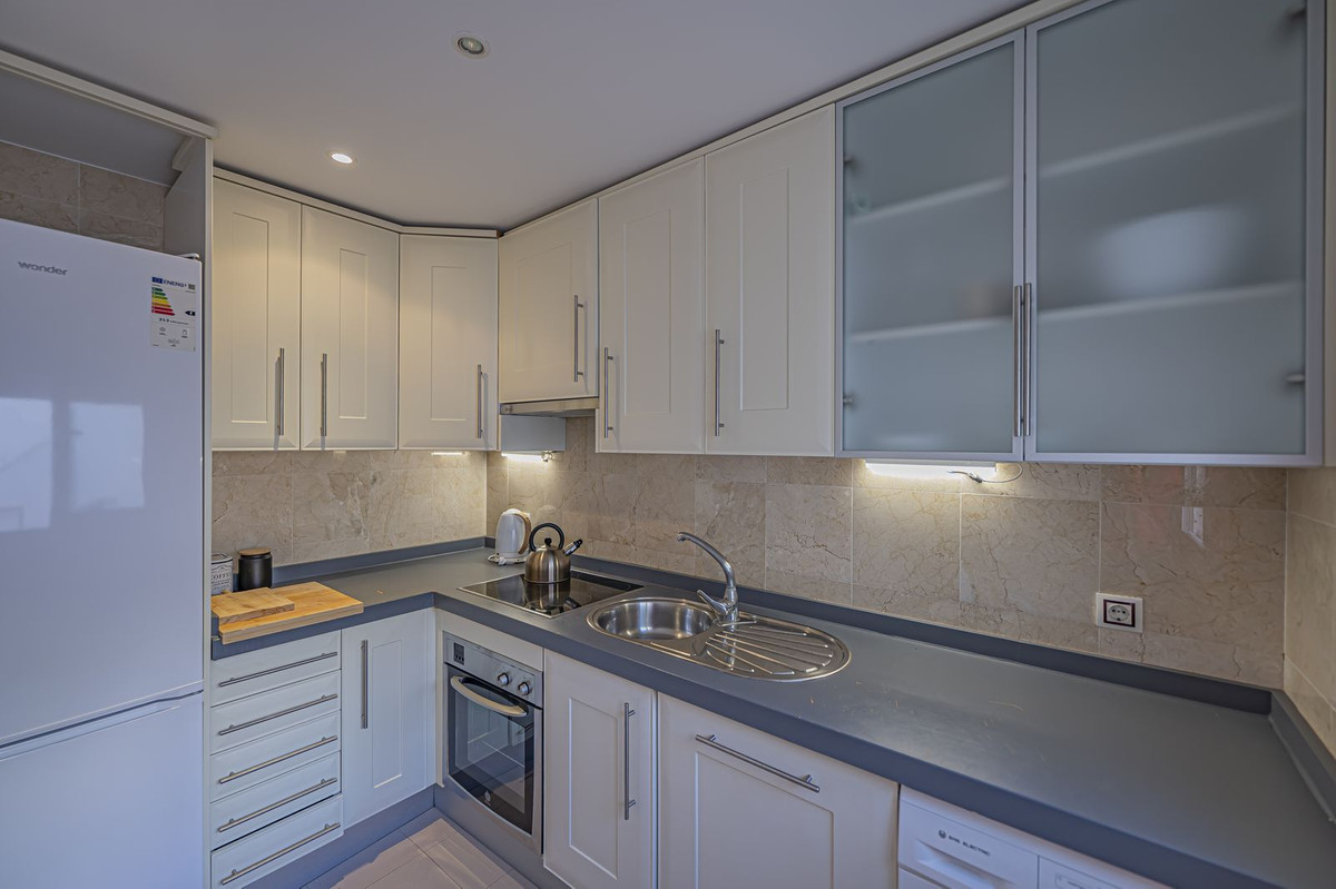 Appartement te koop in Nueva Andalucía | 2 slaapkamers H5332675
