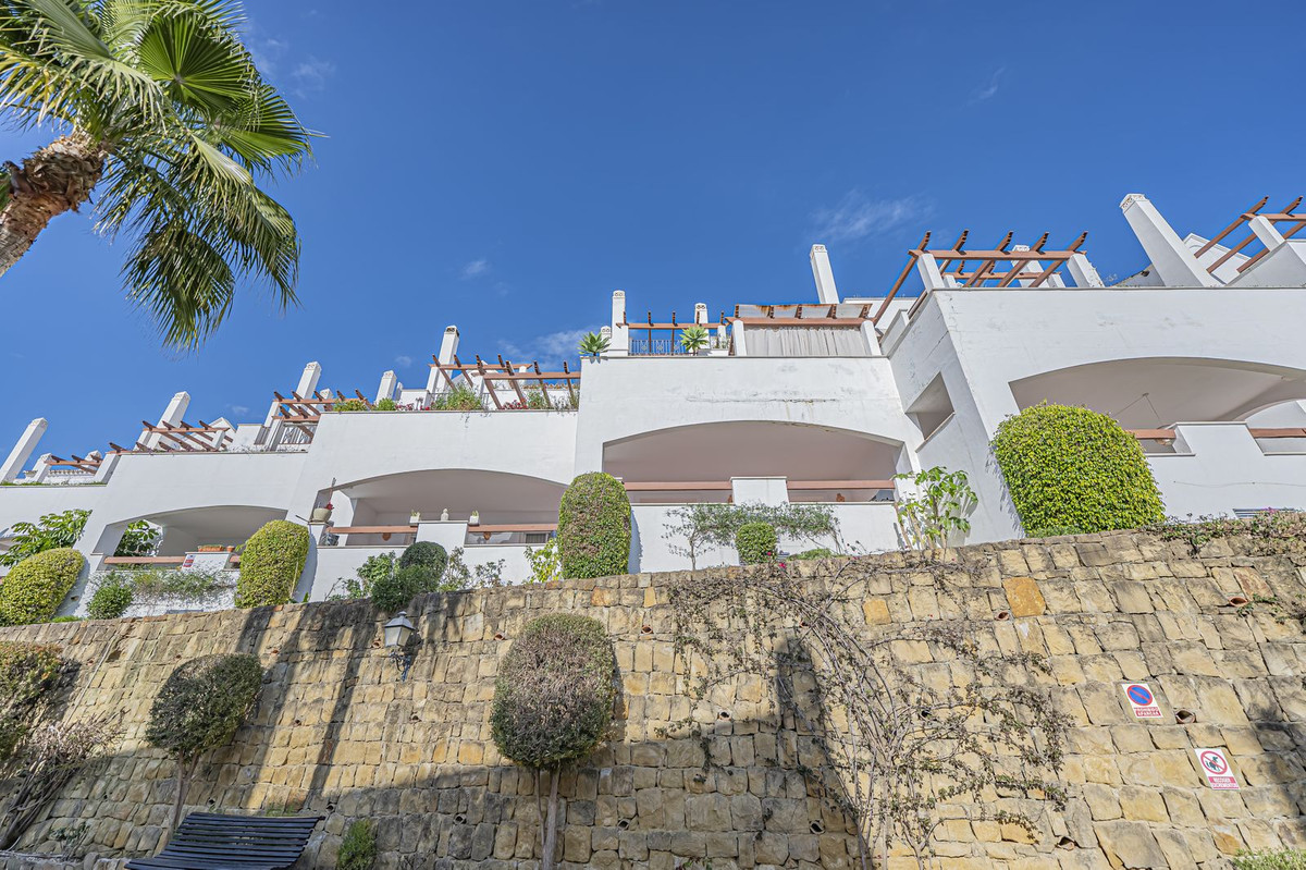 Appartement te koop in Nueva Andalucía | 2 slaapkamers H5332675