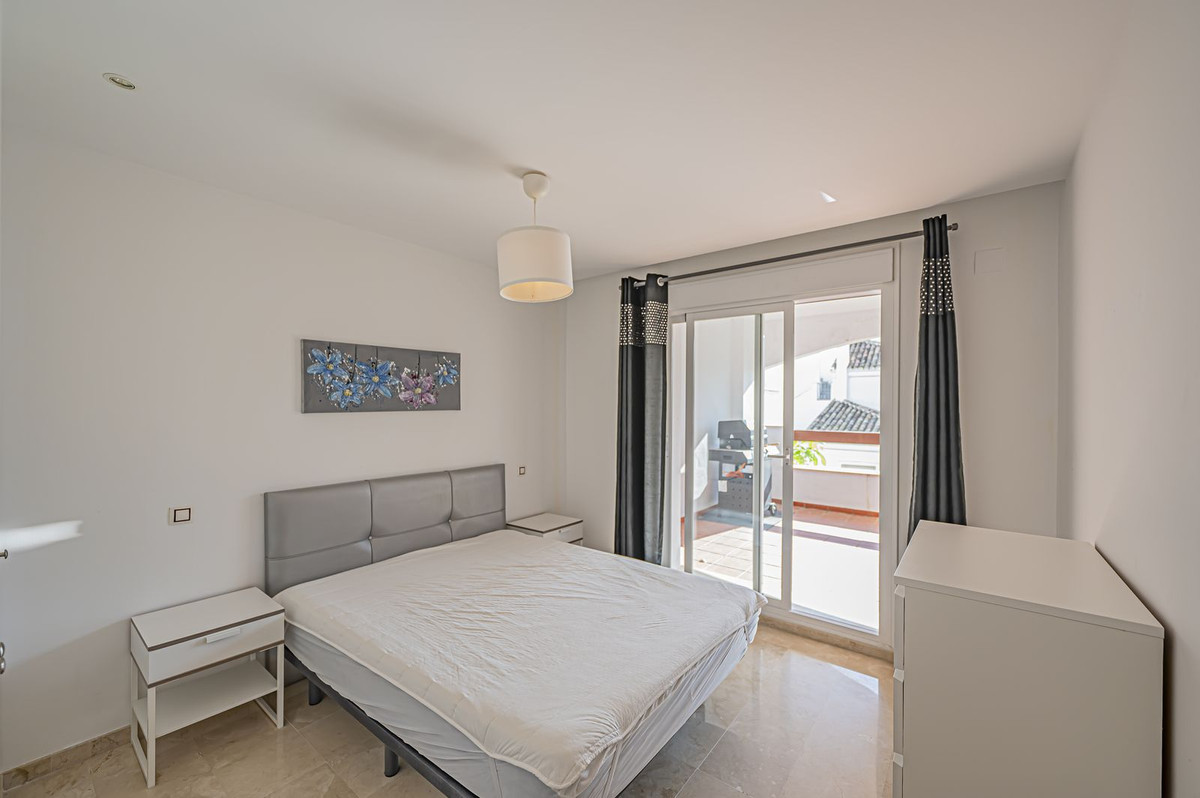 Appartement te koop in Nueva Andalucía | 2 slaapkamers H5332675