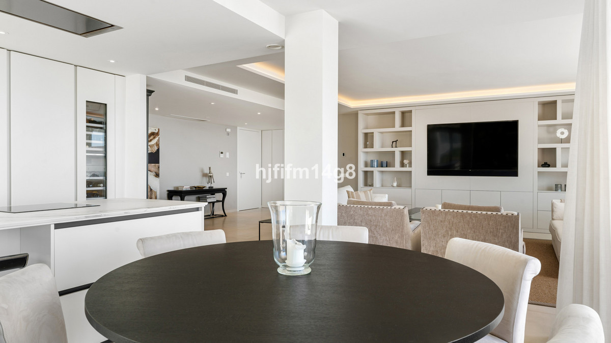 Appartement te koop in Nueva Andalucía | 3 slaapkamers H5333500