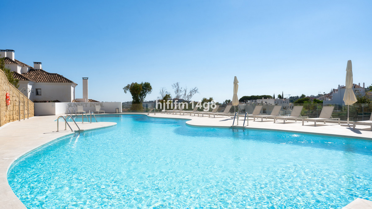 Appartement te koop in Nueva Andalucía | 3 slaapkamers H5333500