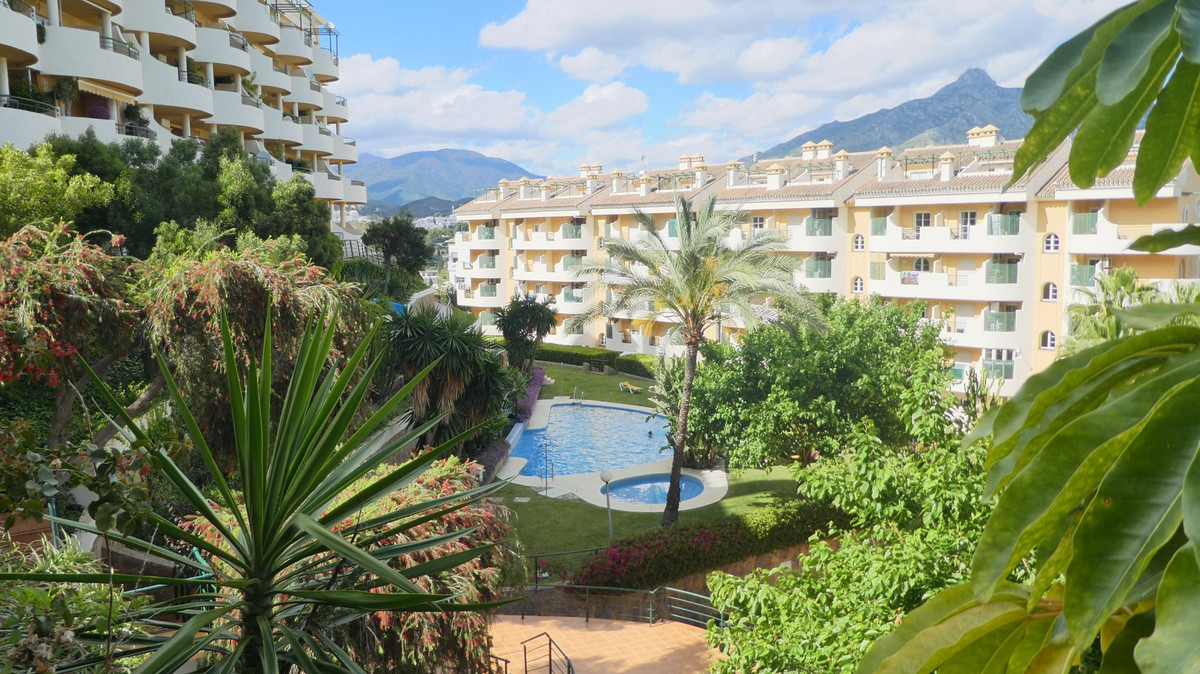 Appartement te koop in Nueva Andalucía | 2 slaapkamers H5333551