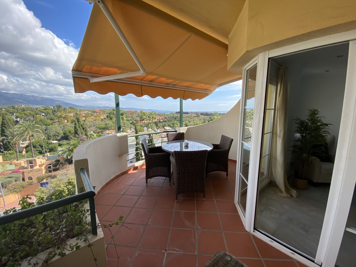 Appartement te koop in Nueva Andalucía | 2 slaapkamers H5333551