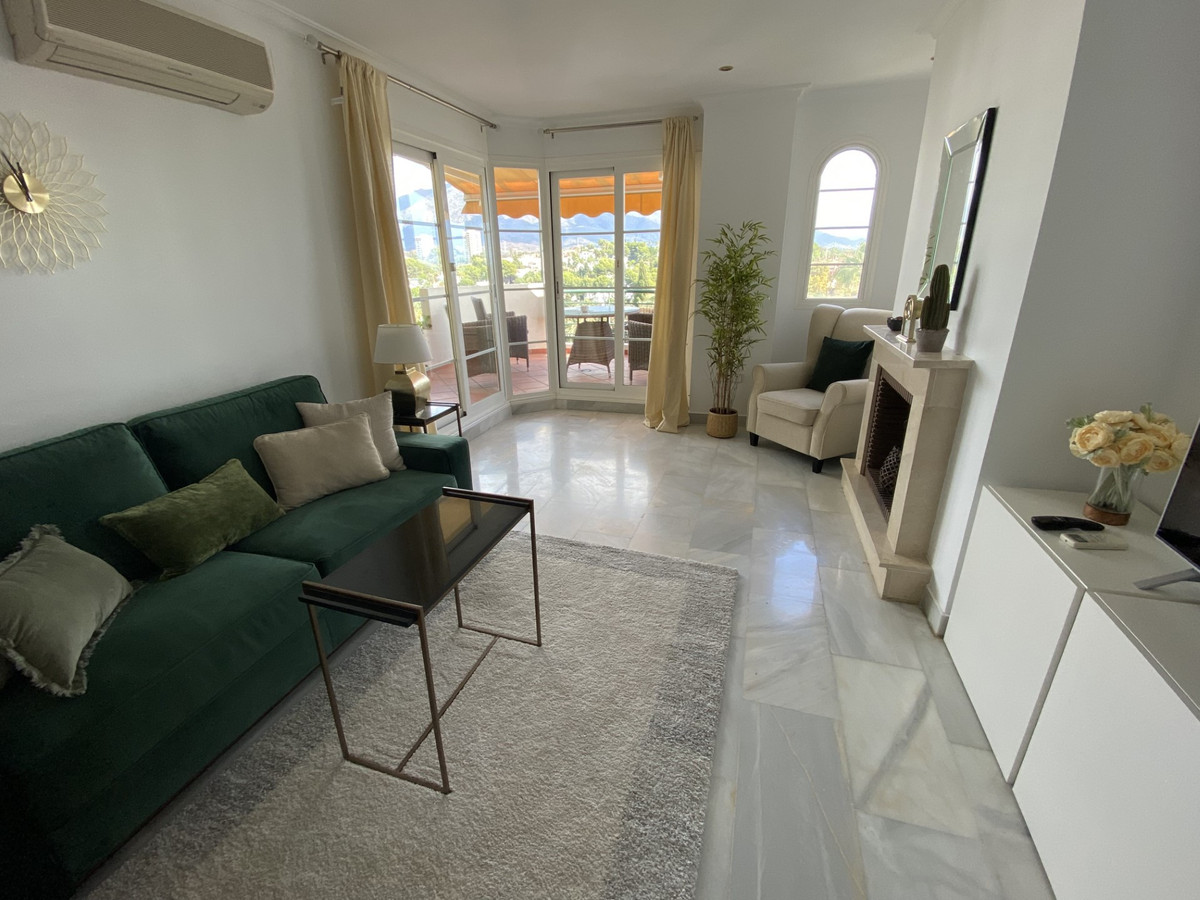 Appartement te koop in Nueva Andalucía | 2 slaapkamers H5333551