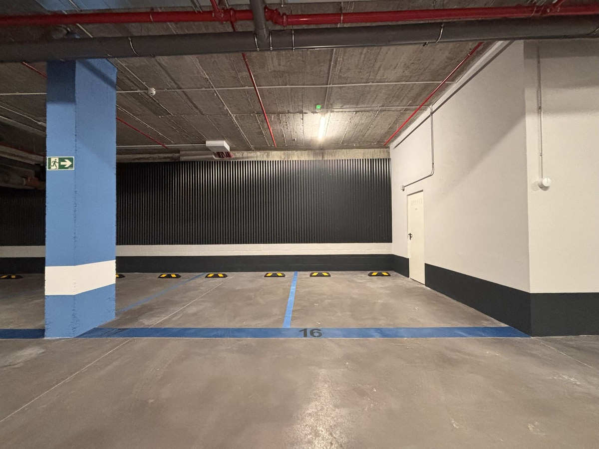 Appartement te koop in Nueva Andalucía | 3 slaapkamers H5336107