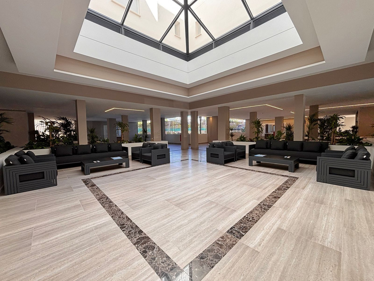 Appartement te koop in Nueva Andalucía | 3 slaapkamers H5336107