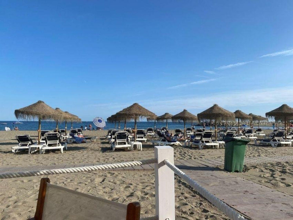 Appartement te koop in Nueva Andalucía | 3 slaapkamers H5336353