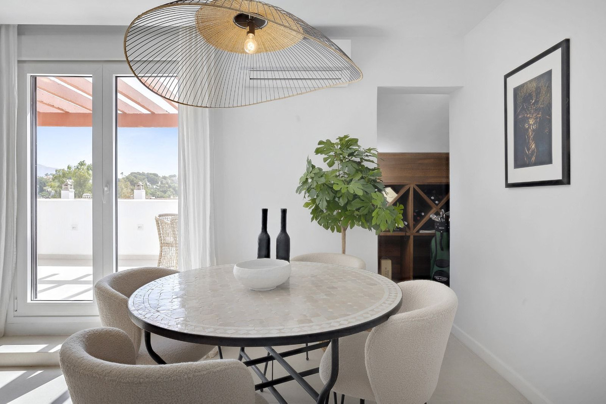 Appartement te koop in Nueva Andalucía | 3 slaapkamers H5336491