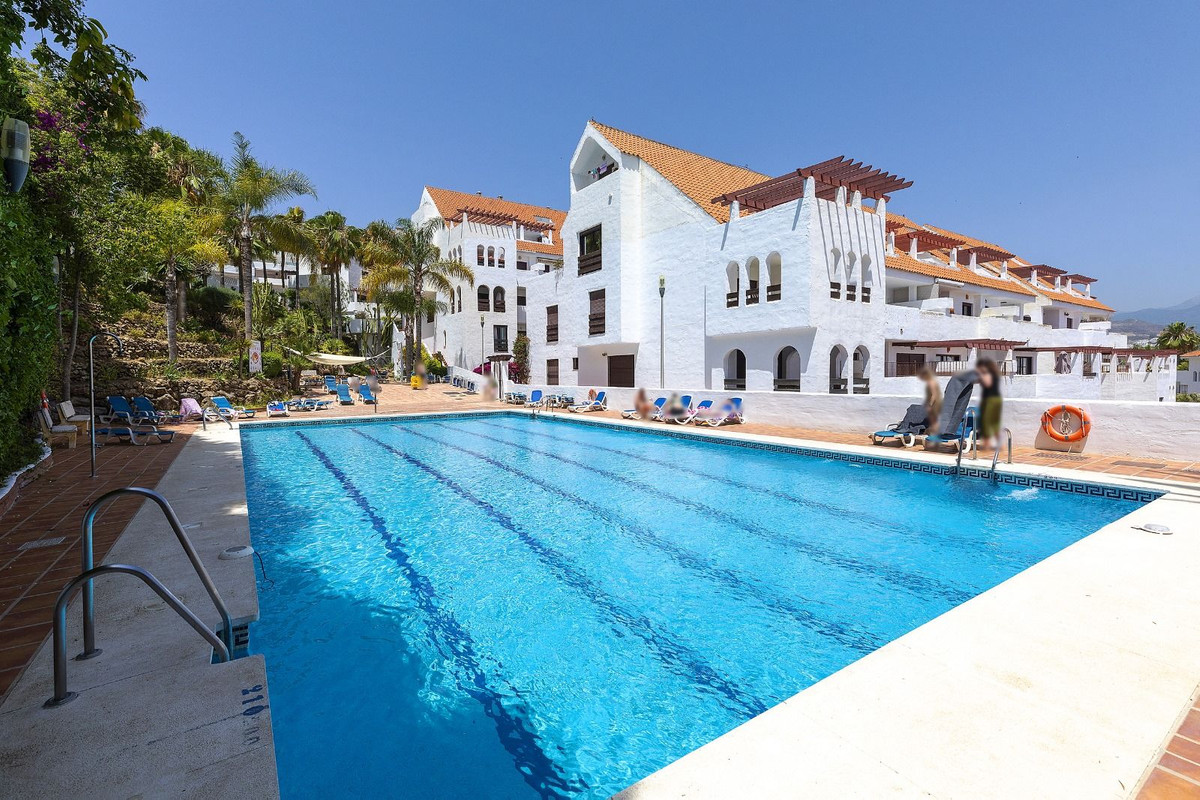 Appartement te koop in Nueva Andalucía | 3 slaapkamers H5336491