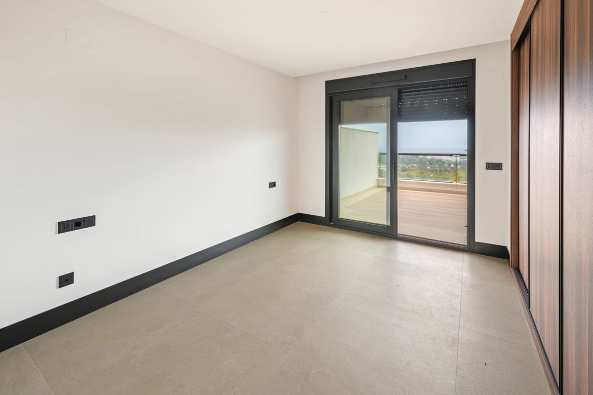 Appartement te koop in Nueva Andalucía | 2 slaapkamers H5340961