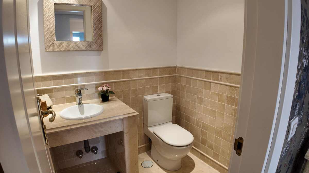 Appartement te koop in Nueva Andalucía | 2 slaapkamers H5342476