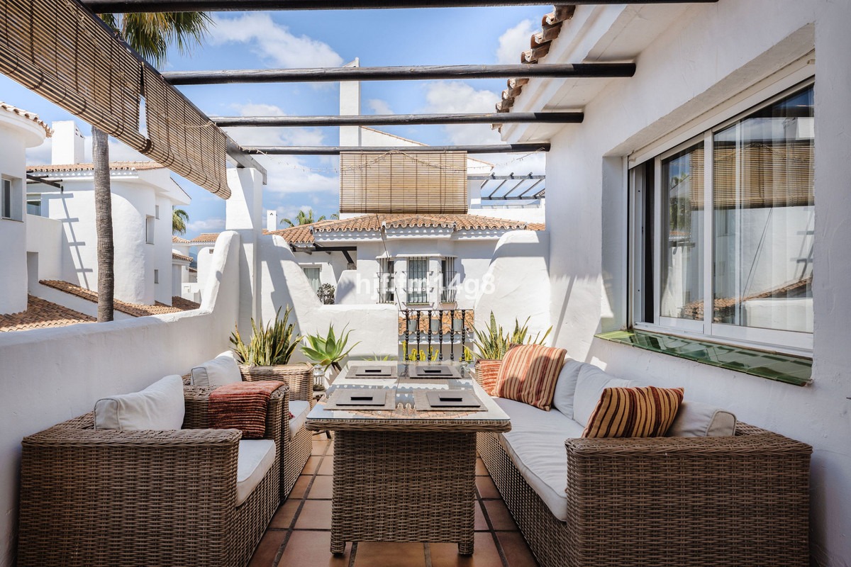 Appartement te koop in Nueva Andalucía | 1 slaapkamers H5343694