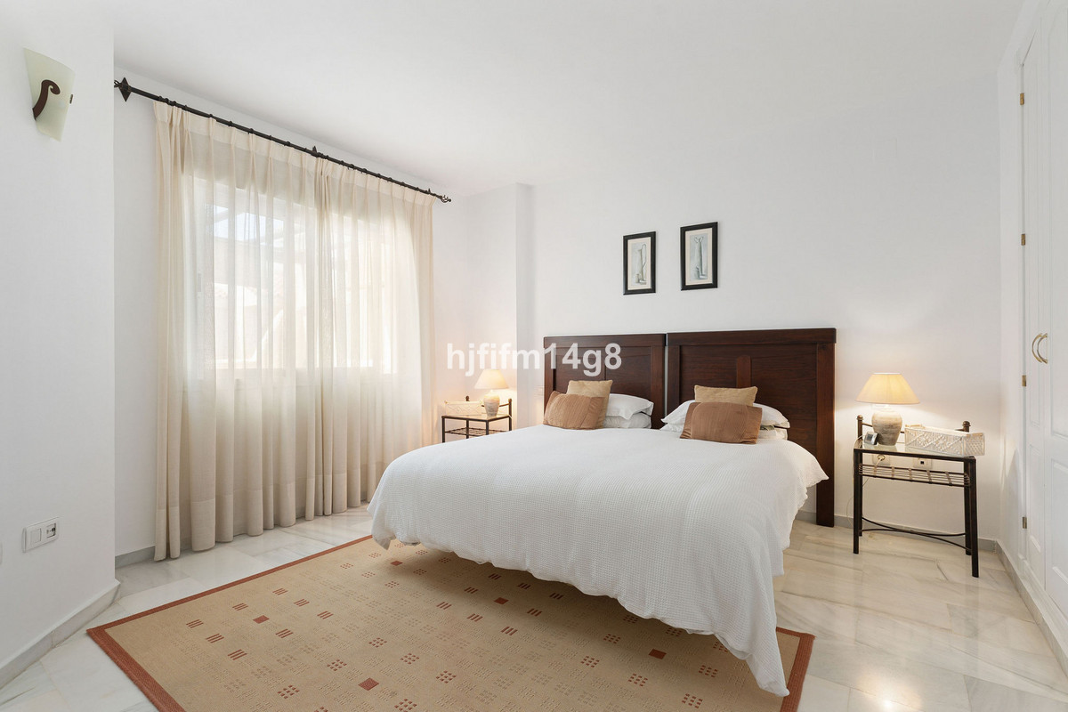 Appartement te koop in Nueva Andalucía | 1 slaapkamers H5343694