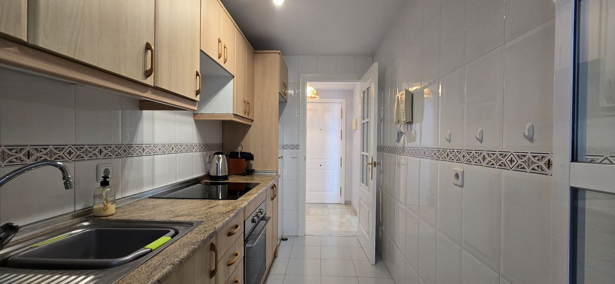 Appartement te koop in Nueva Andalucía | 2 slaapkamers H5345995