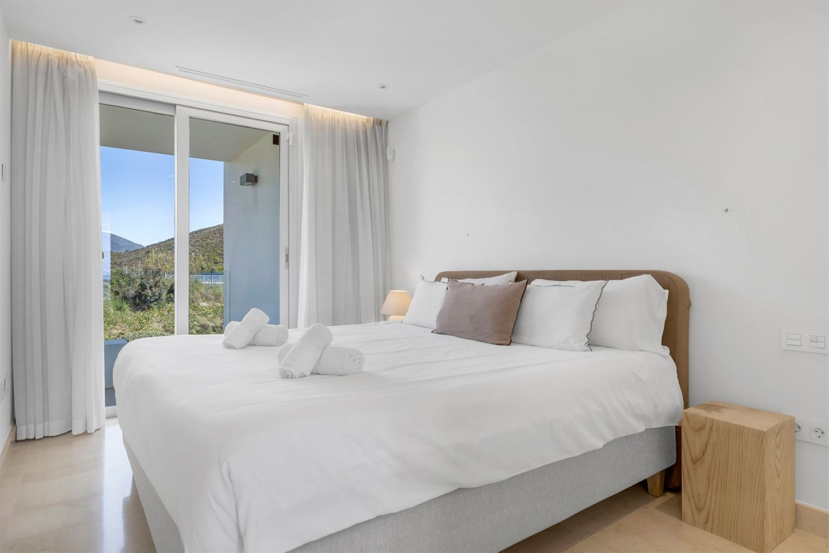 Appartement te koop in Nueva Andalucía | 2 slaapkamers H5346109