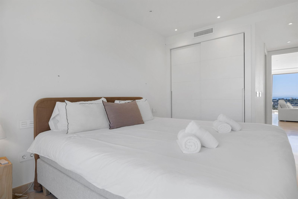 Appartement te koop in Nueva Andalucía | 2 slaapkamers H5346109