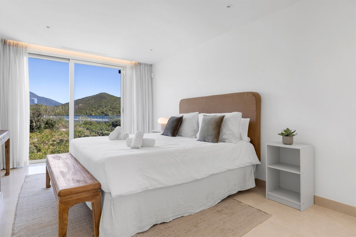 Appartement te koop in Nueva Andalucía | 2 slaapkamers H5346109