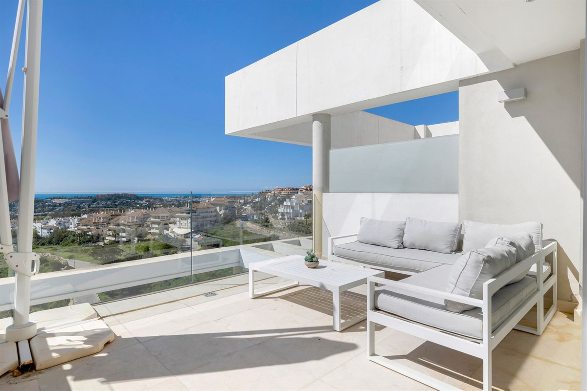 Appartement te koop in Nueva Andalucía | 2 slaapkamers H5346109