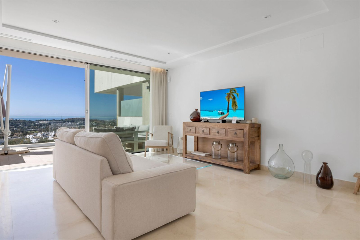 Appartement te koop in Nueva Andalucía | 2 slaapkamers H5346109