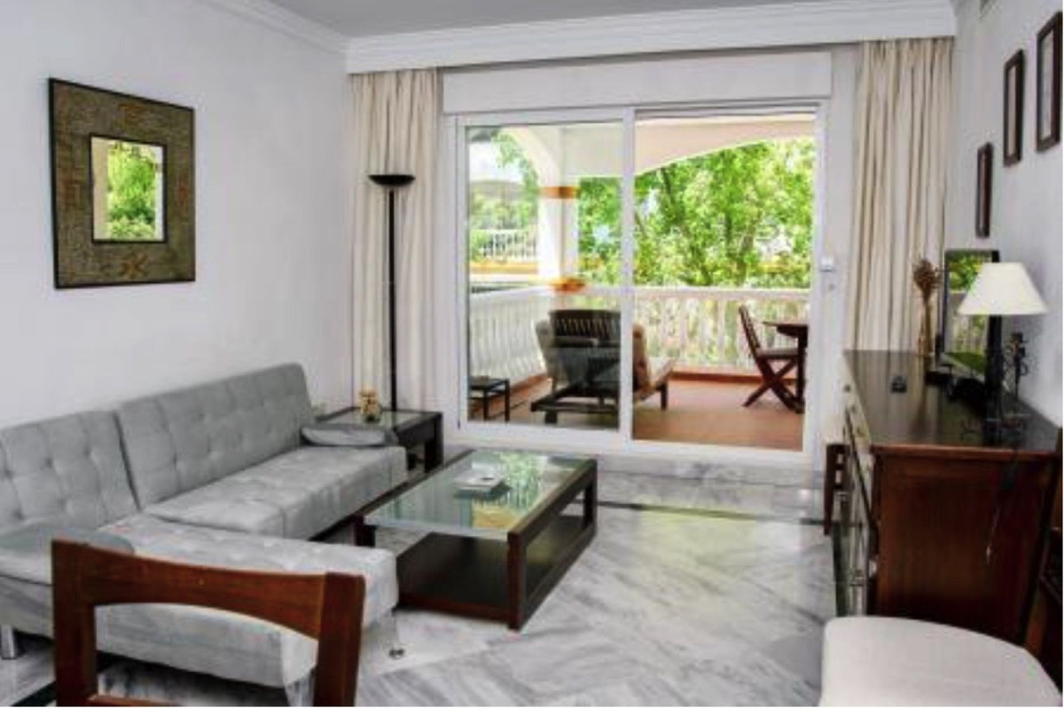 Appartement te koop in Nueva Andalucía | 2 slaapkamers H5346970