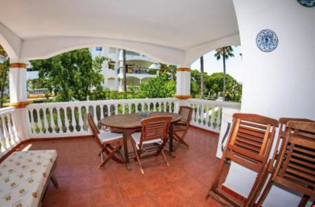 Appartement te koop in Nueva Andalucía | 2 slaapkamers H5346970