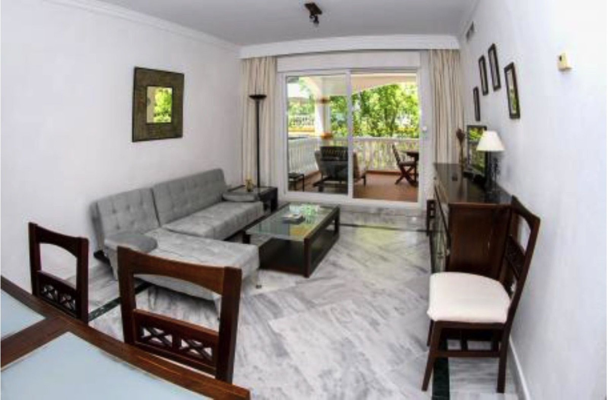 Appartement te koop in Nueva Andalucía | 2 slaapkamers H5346970