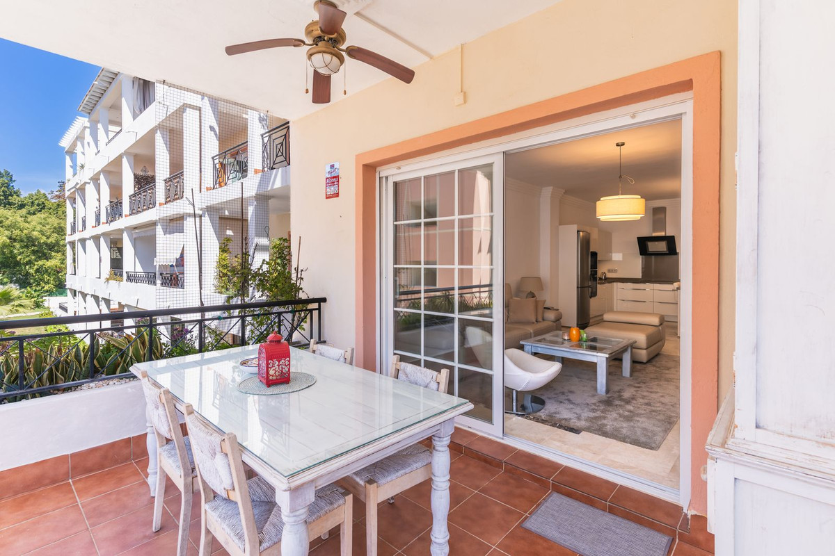 Appartement te koop in Nueva Andalucía | 3 slaapkamers H5347081
