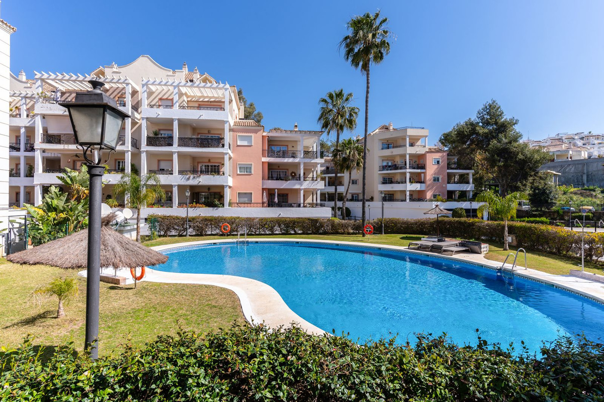Appartement te koop in Nueva Andalucía | 3 slaapkamers H5347081