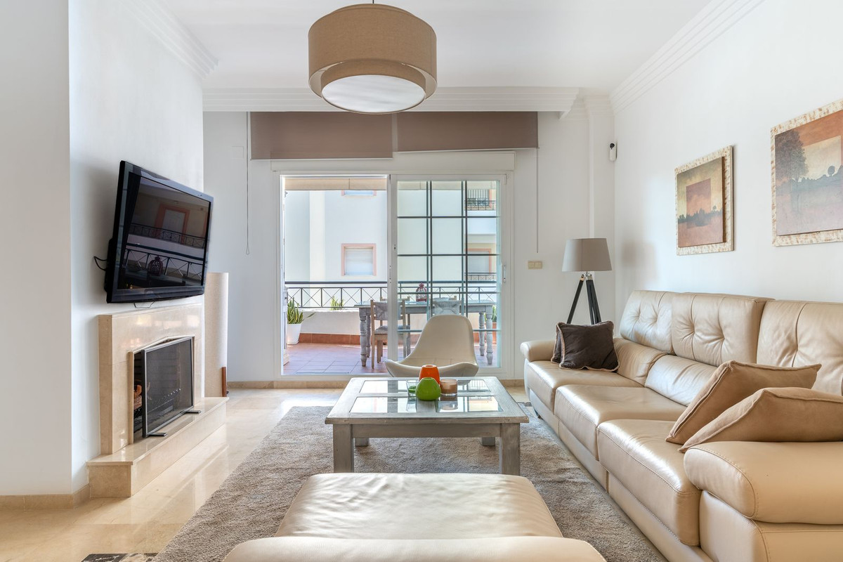 Appartement te koop in Nueva Andalucía | 3 slaapkamers H5347081