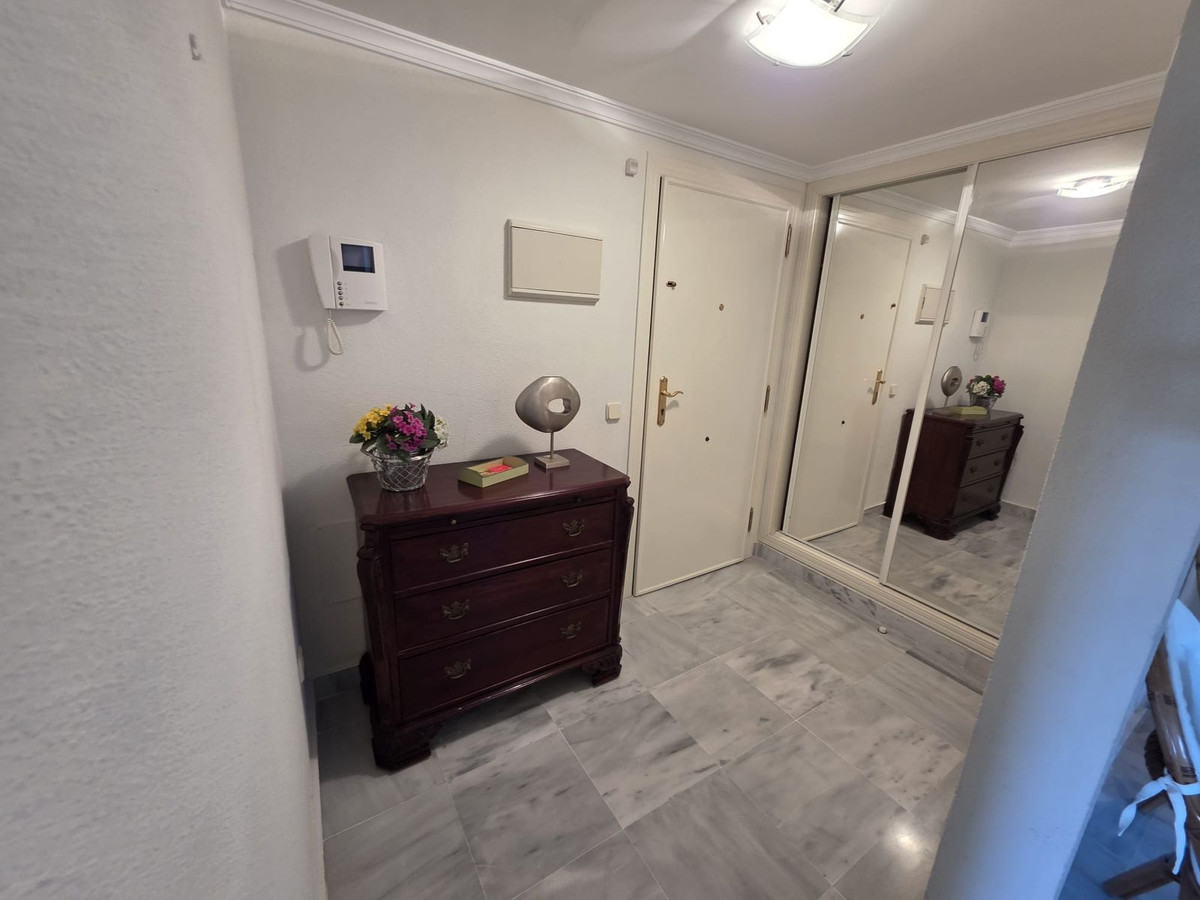 Appartement te koop in Nueva Andalucía | 3 slaapkamers H5347441