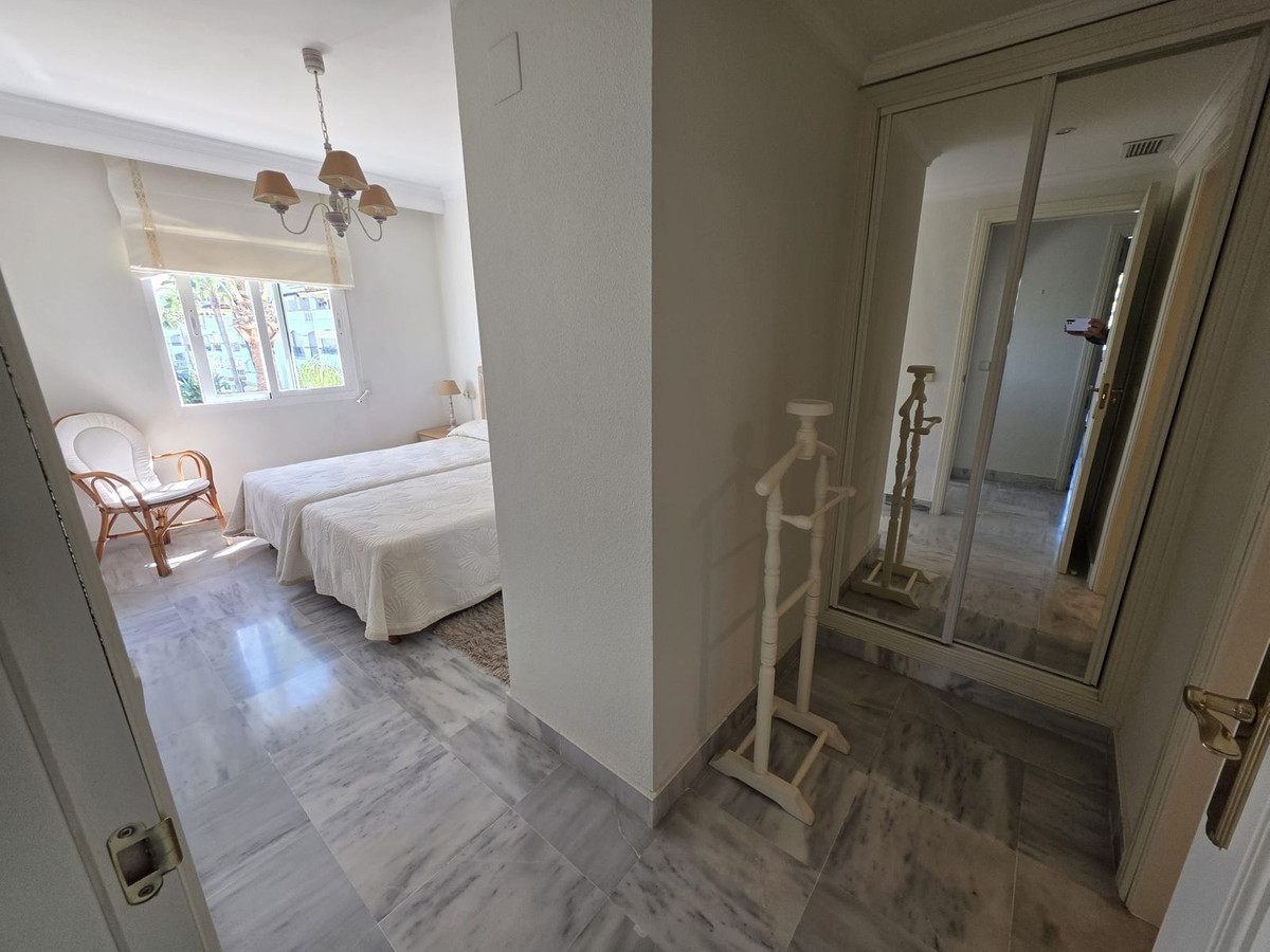 Appartement te koop in Nueva Andalucía | 3 slaapkamers H5347441