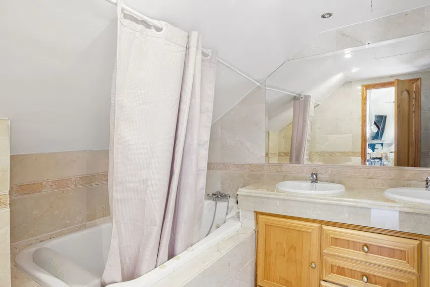 Appartement te koop in Nueva Andalucía | 4 slaapkamers H5347591