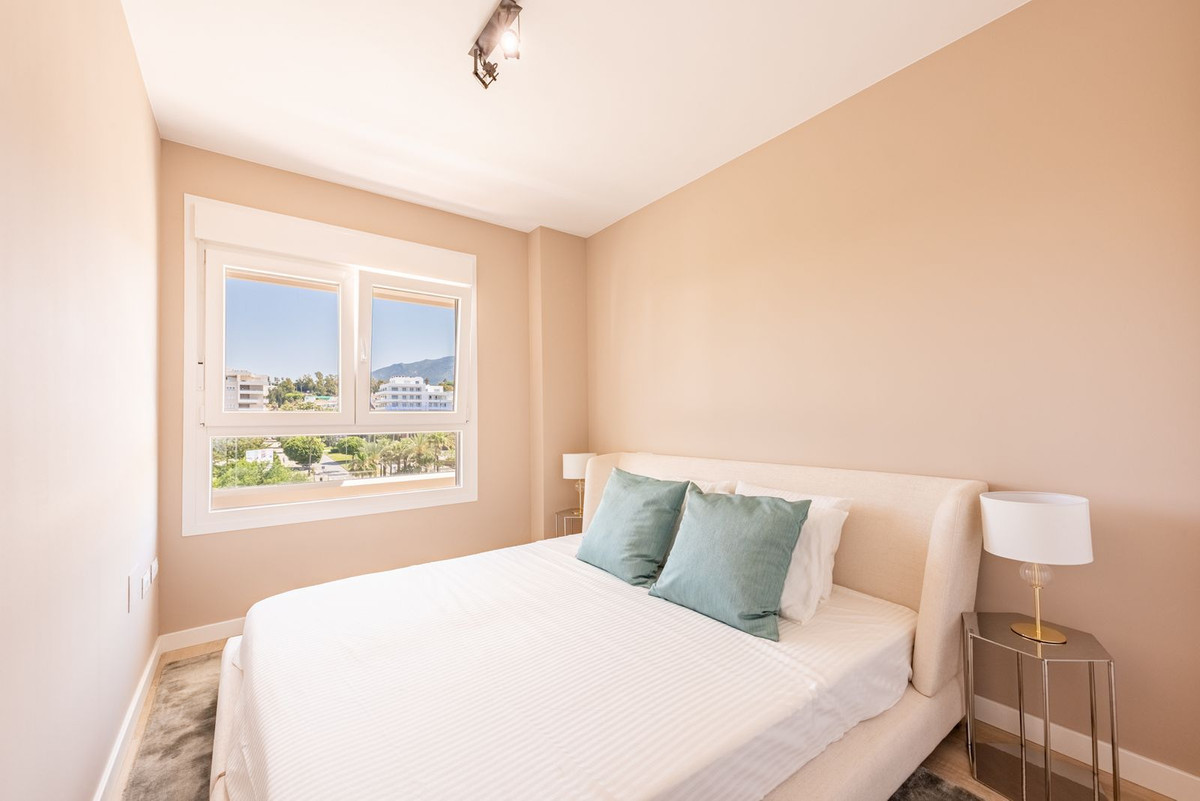 Appartement te koop in Nueva Andalucía | 3 slaapkamers H5347990