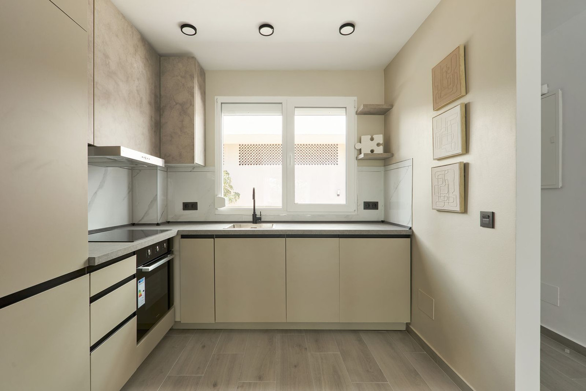 Appartement te koop in Nueva Andalucía | 2 slaapkamers H5348110