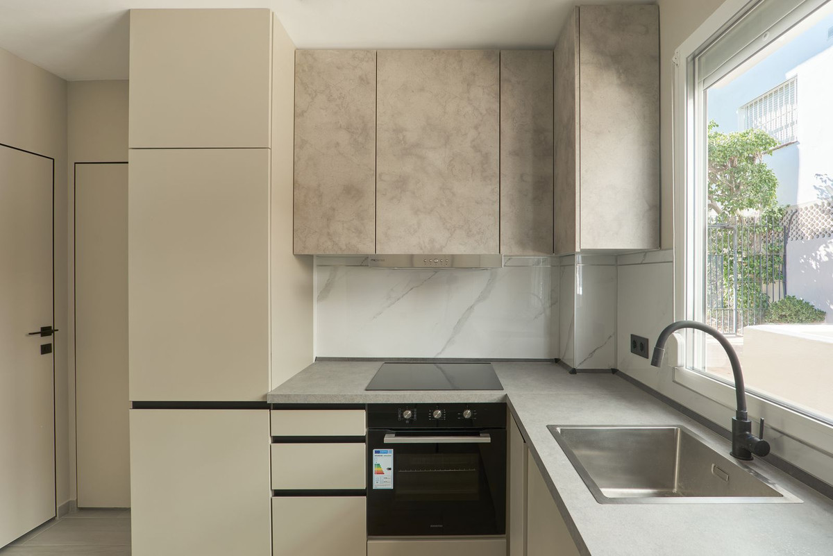 Appartement te koop in Nueva Andalucía | 2 slaapkamers H5348110