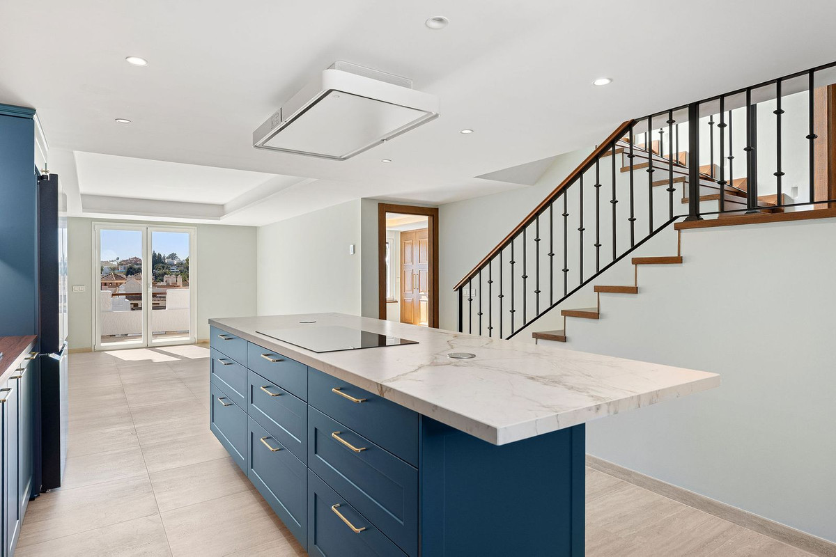 Appartement te koop in Nueva Andalucía | 3 slaapkamers H5348749