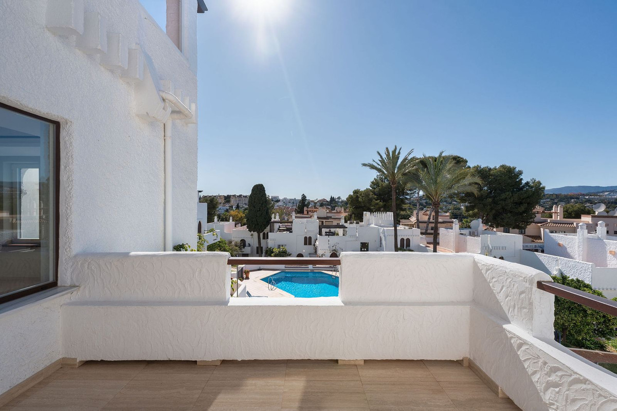 Appartement te koop in Nueva Andalucía | 3 slaapkamers H5348749