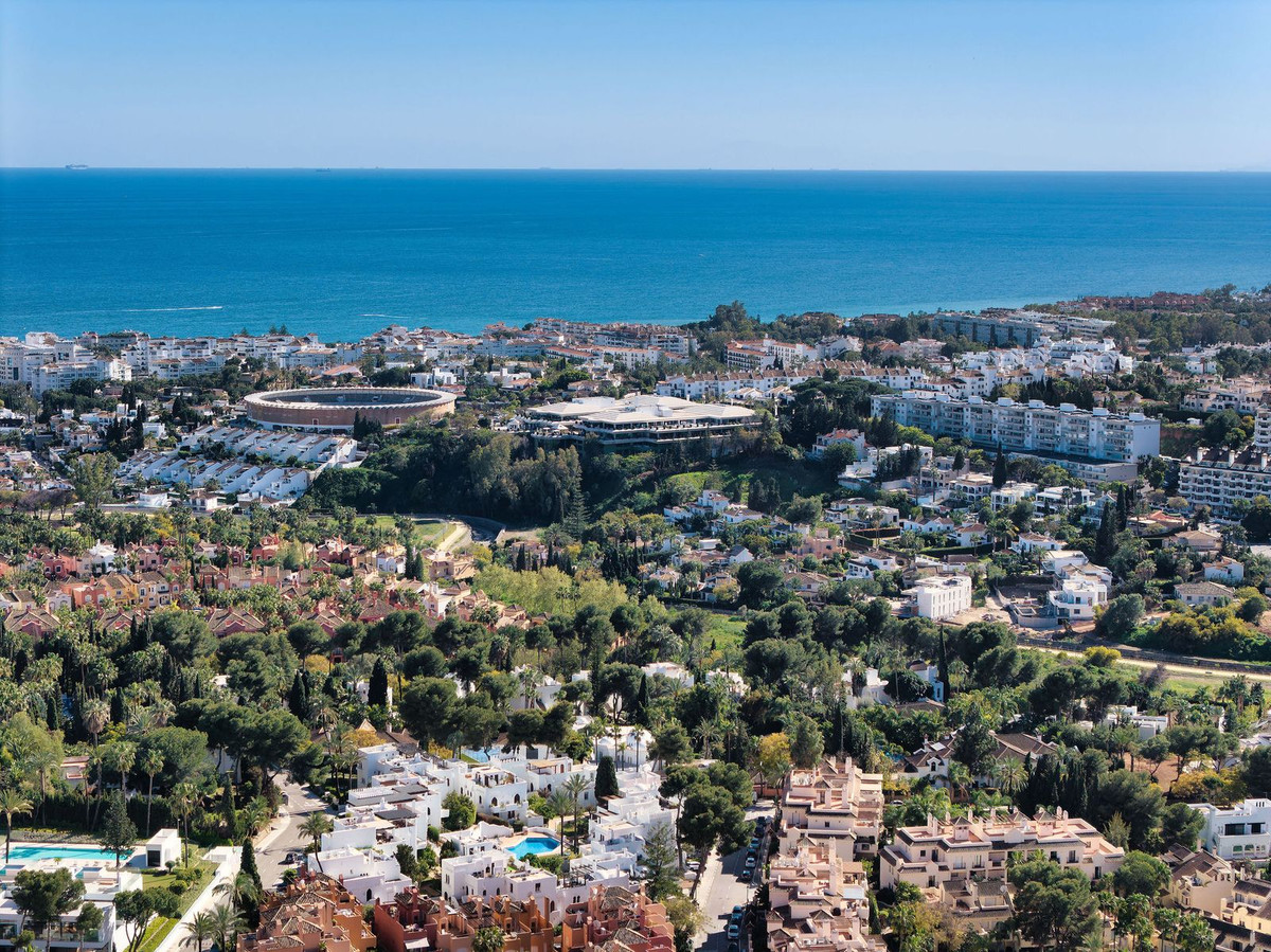 Appartement te koop in Nueva Andalucía | 3 slaapkamers H5348749