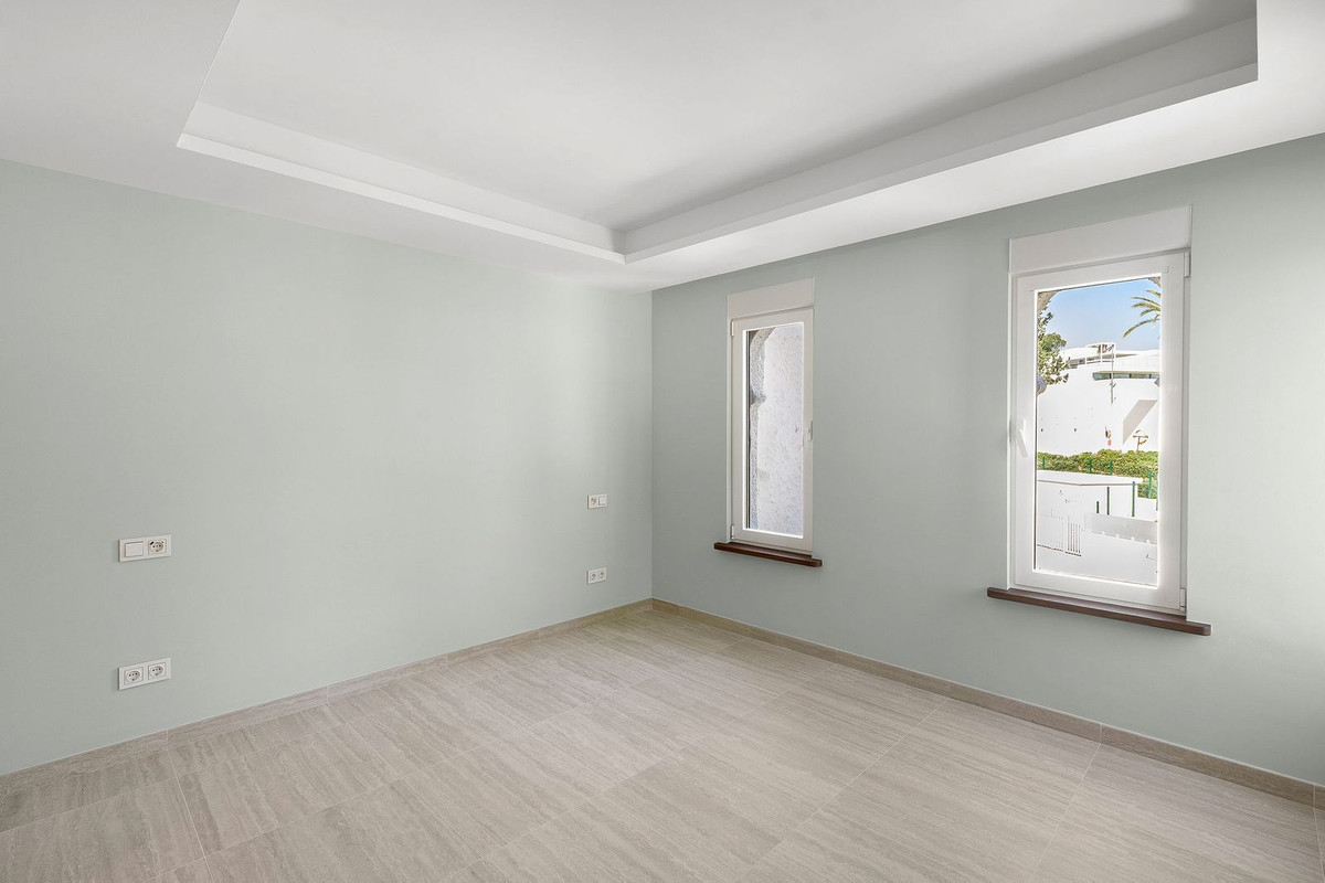 Appartement te koop in Nueva Andalucía | 3 slaapkamers H5348749