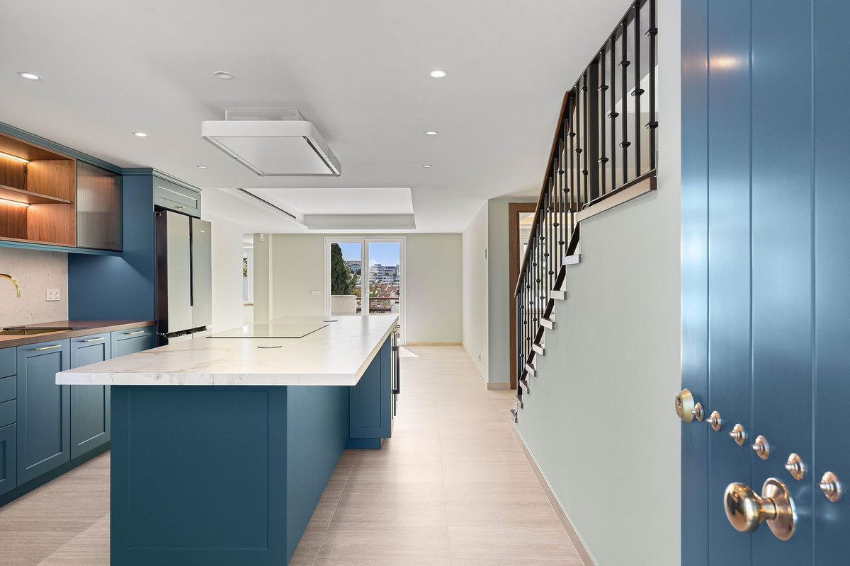 Appartement te koop in Nueva Andalucía | 3 slaapkamers H5348749