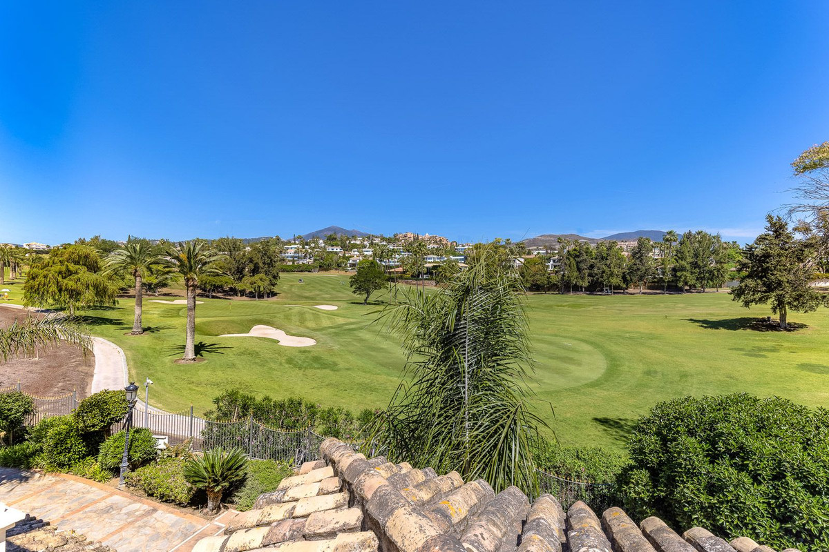 Appartement te koop in Nueva Andalucía | 3 slaapkamers H5349382