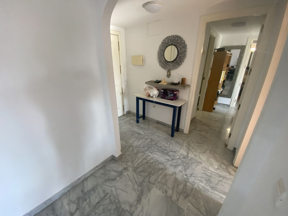 Appartement te koop in Nueva Andalucía | 2 slaapkamers H5349388