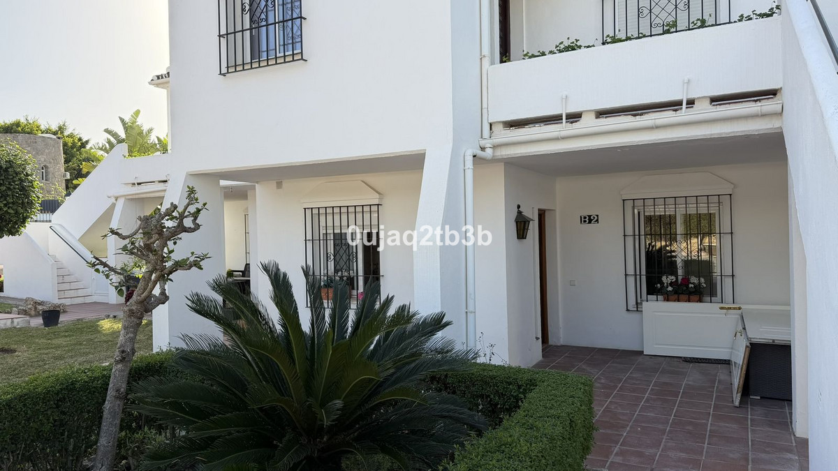 Appartement te koop in Nueva Andalucía | 2 slaapkamers H5350471