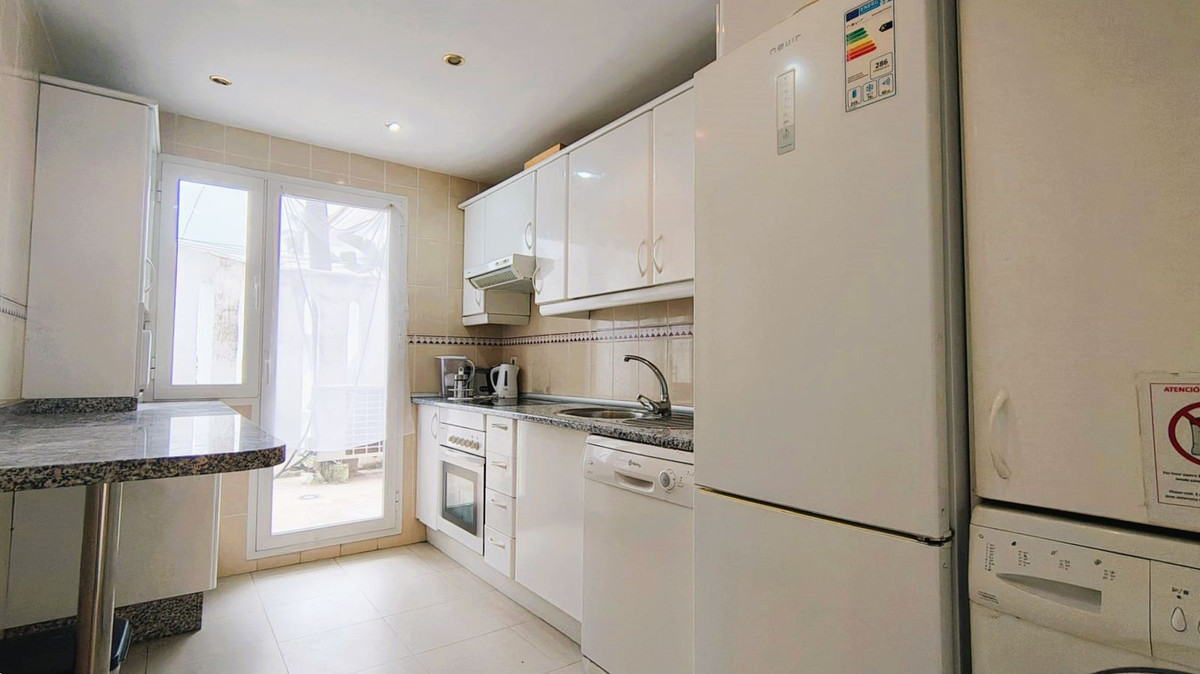 Appartement te koop in Nueva Andalucía | 2 slaapkamers H5351053
