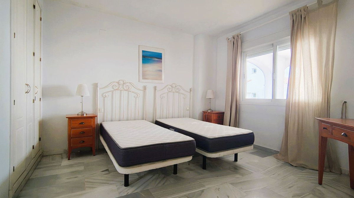 Appartement te koop in Nueva Andalucía | 2 slaapkamers H5351053